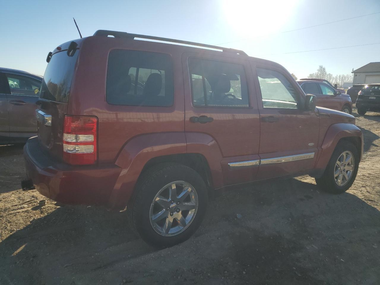 2012 JEEP Liberty