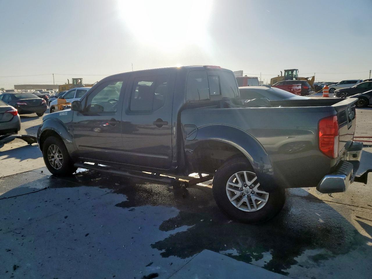 2017 NISSAN Frontier