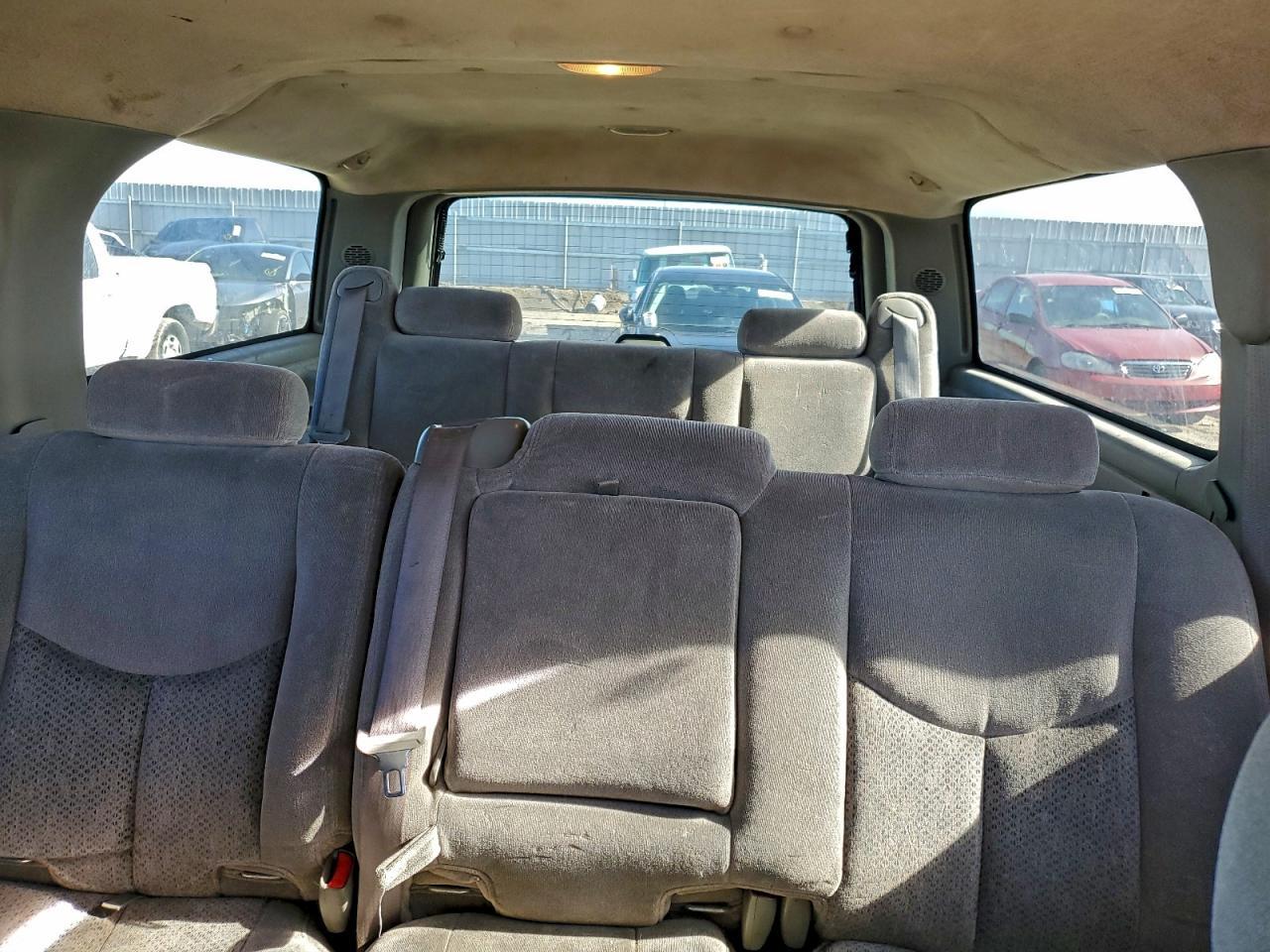 2005 CHEVROLET Suburban