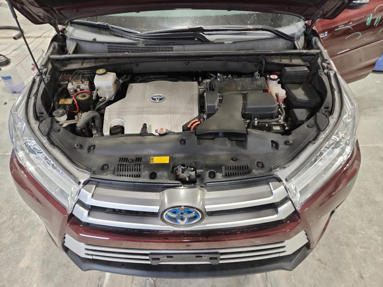 2017 TOYOTA Highlander Hybrid
