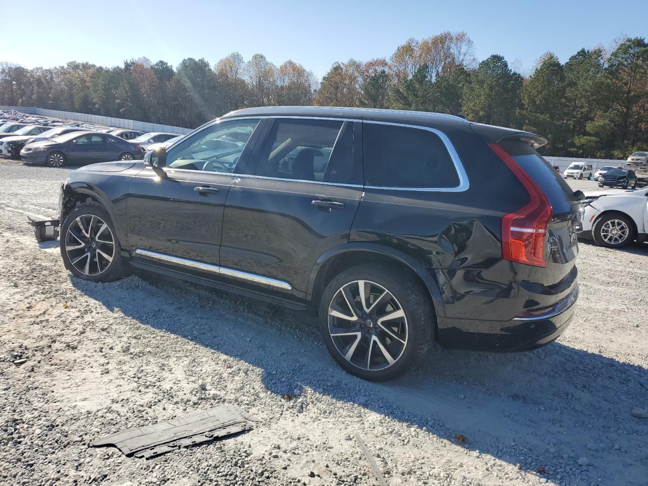 2023 VOLVO XC90