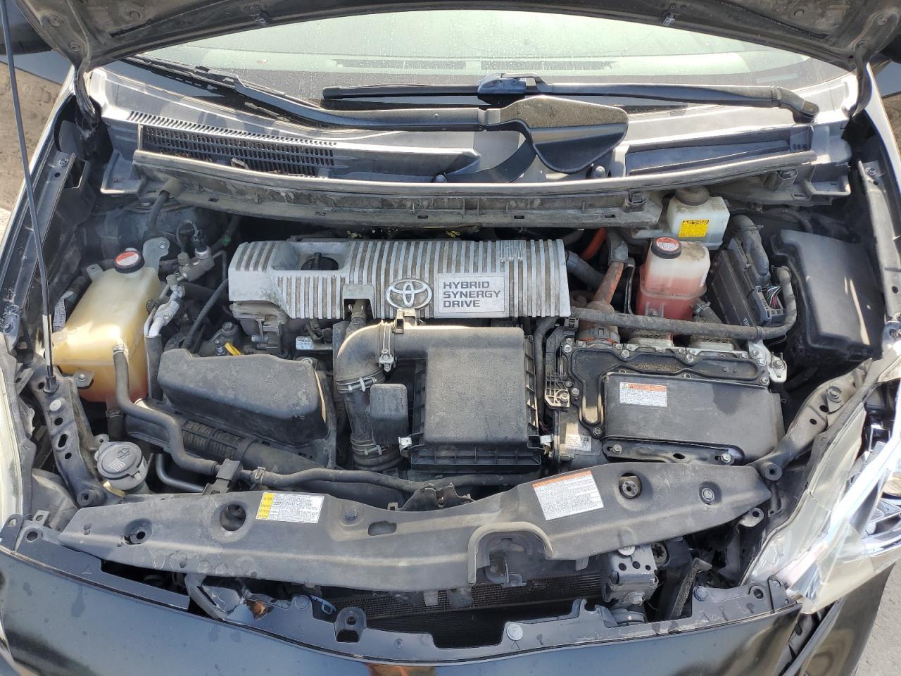 2015 TOYOTA PRIUS