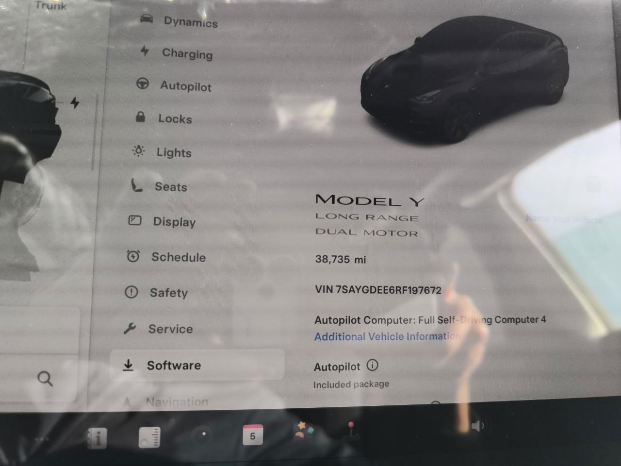 2024 TESLA MODEL Y