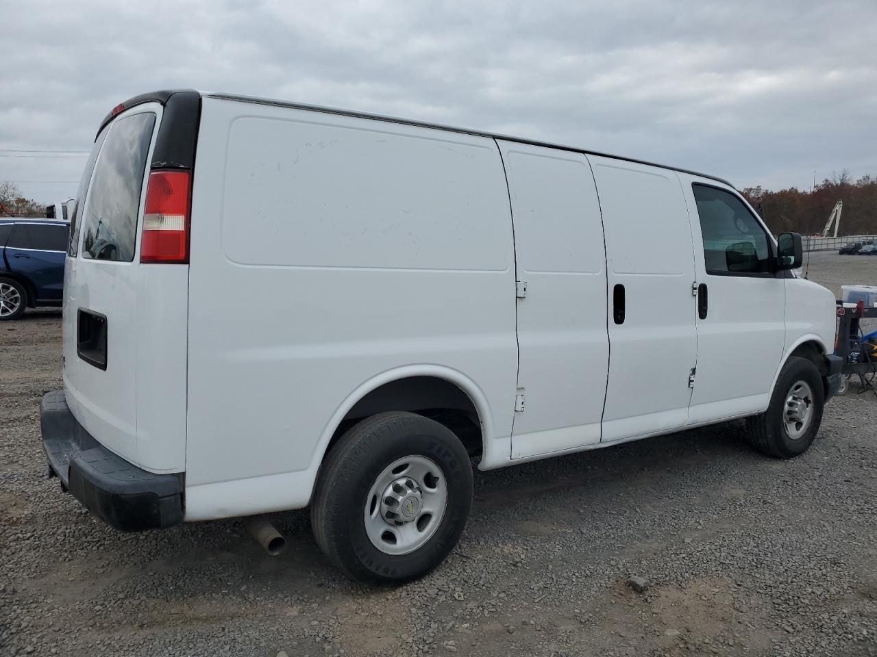 2014 CHEVROLET EXPRESS 2500