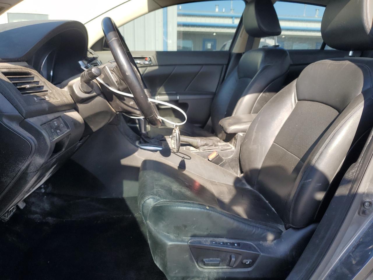 2010 SUZUKI Kizashi