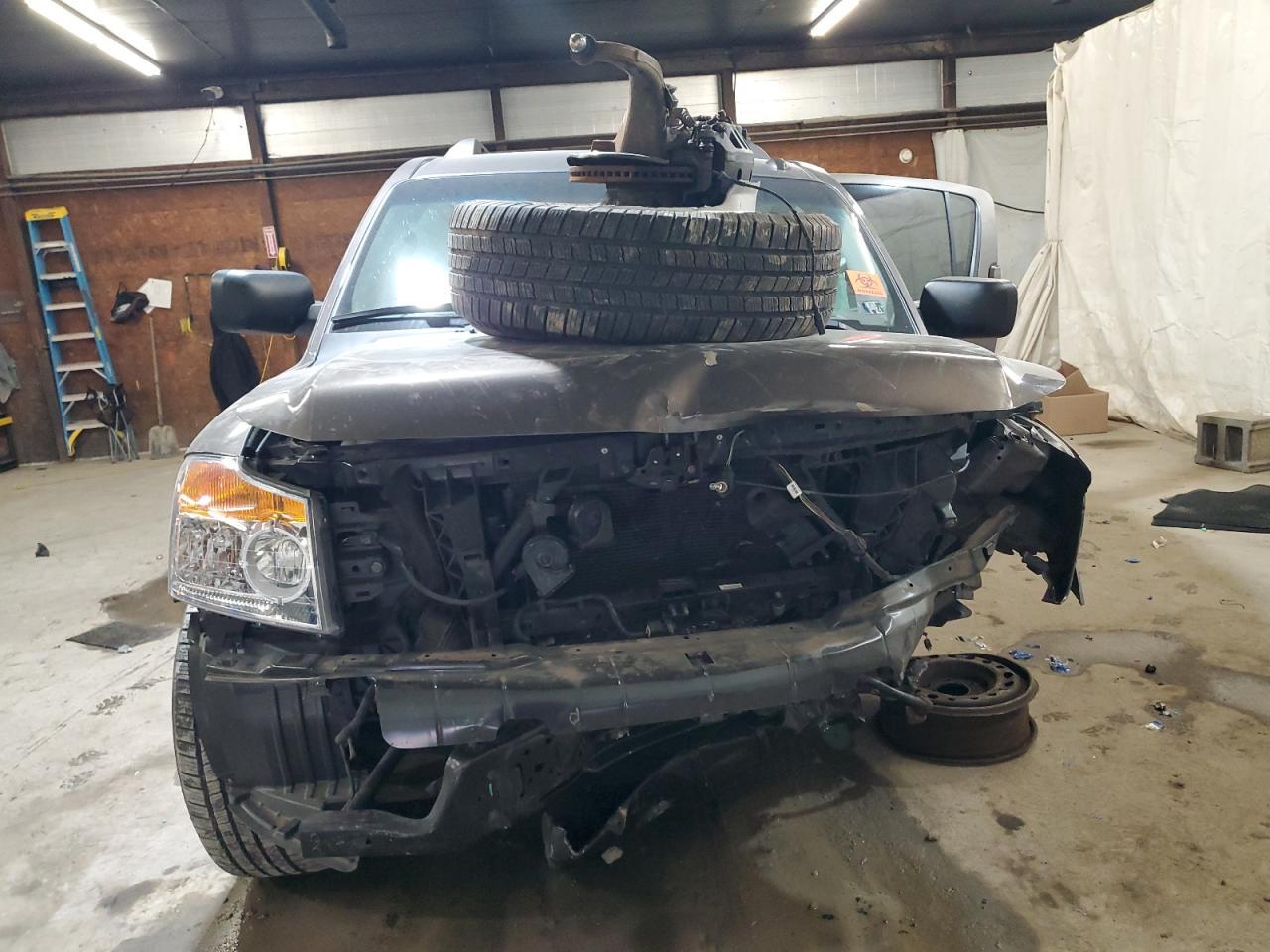 2015 NISSAN Armada