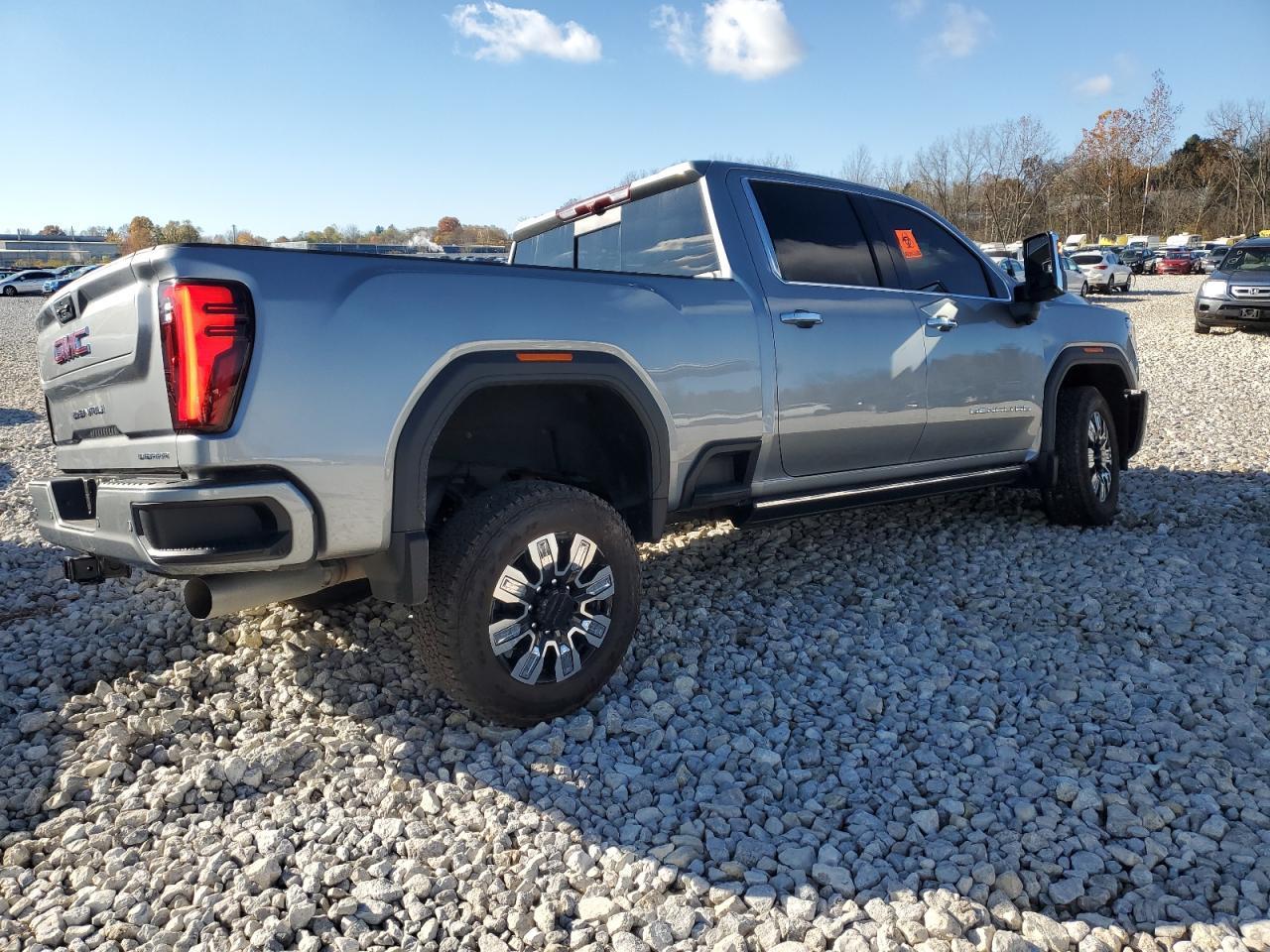 2025 GMC Sierra