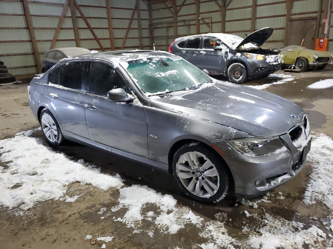 2011 BMW 3 SERIES