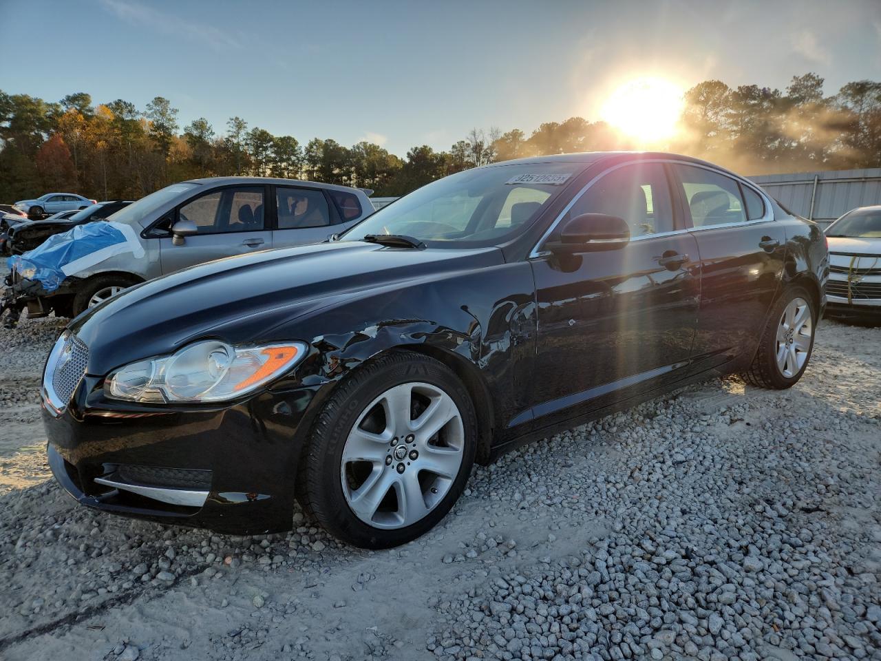 2010 JAGUAR XF