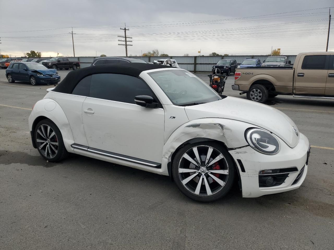2014 VOLKSWAGEN Beetle