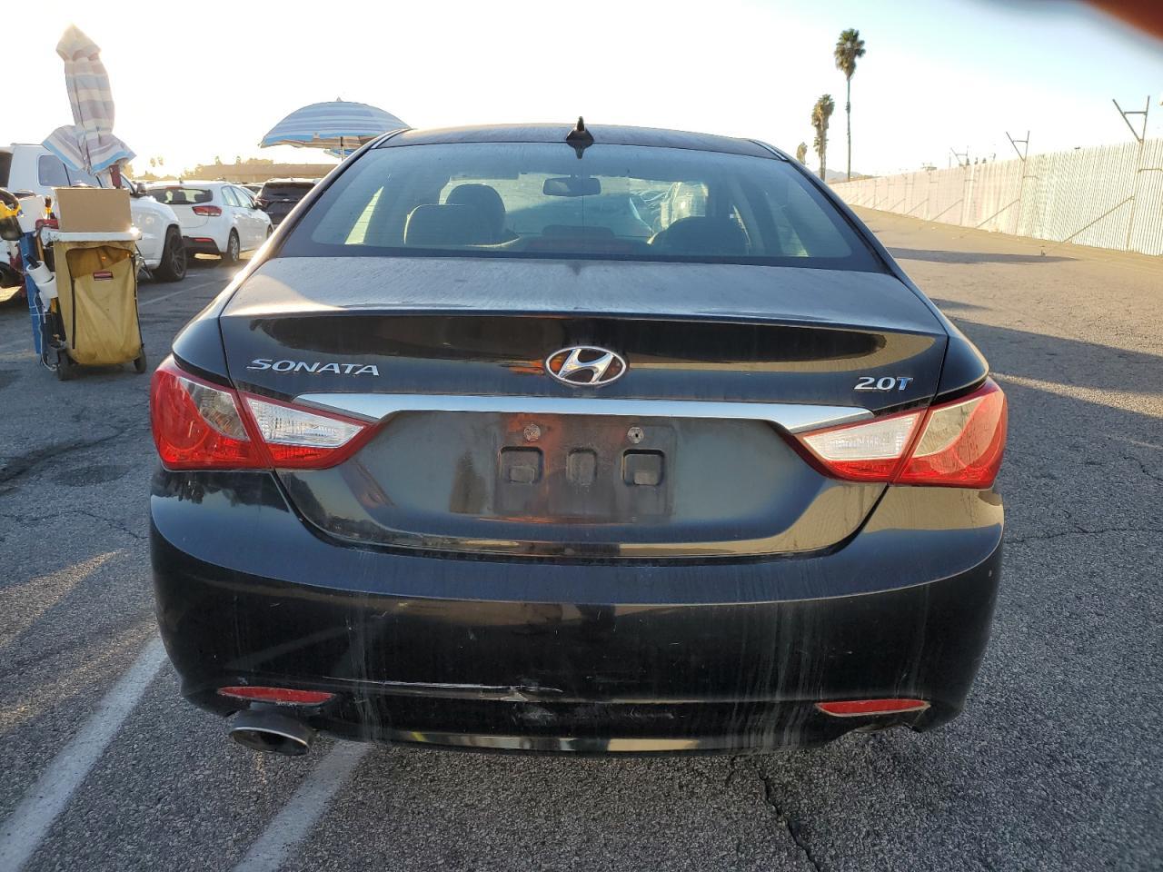 2013 HYUNDAI SONATA