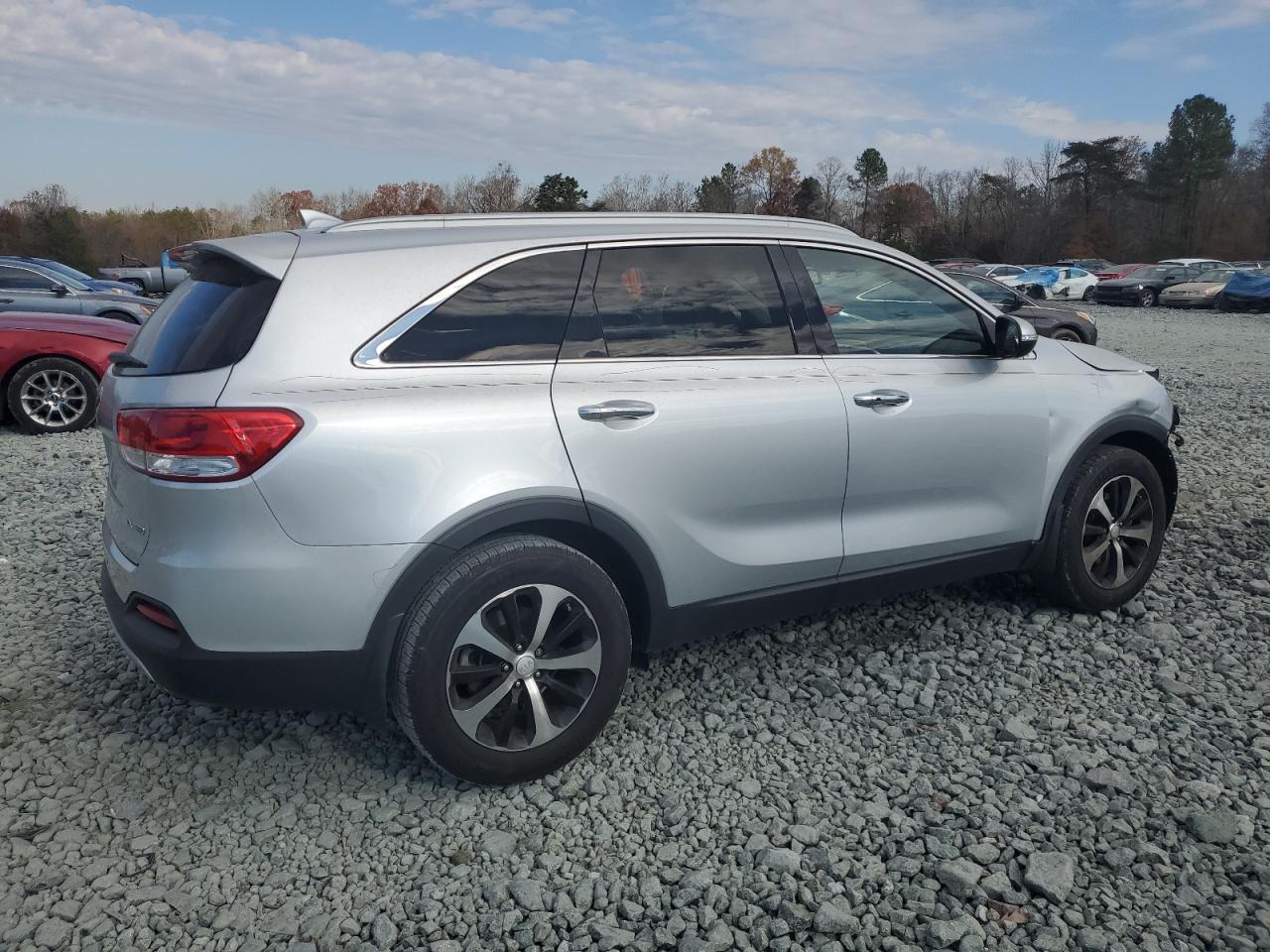 2016 KIA SORENTO