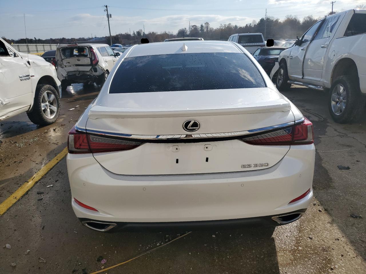 2024 LEXUS ES 350