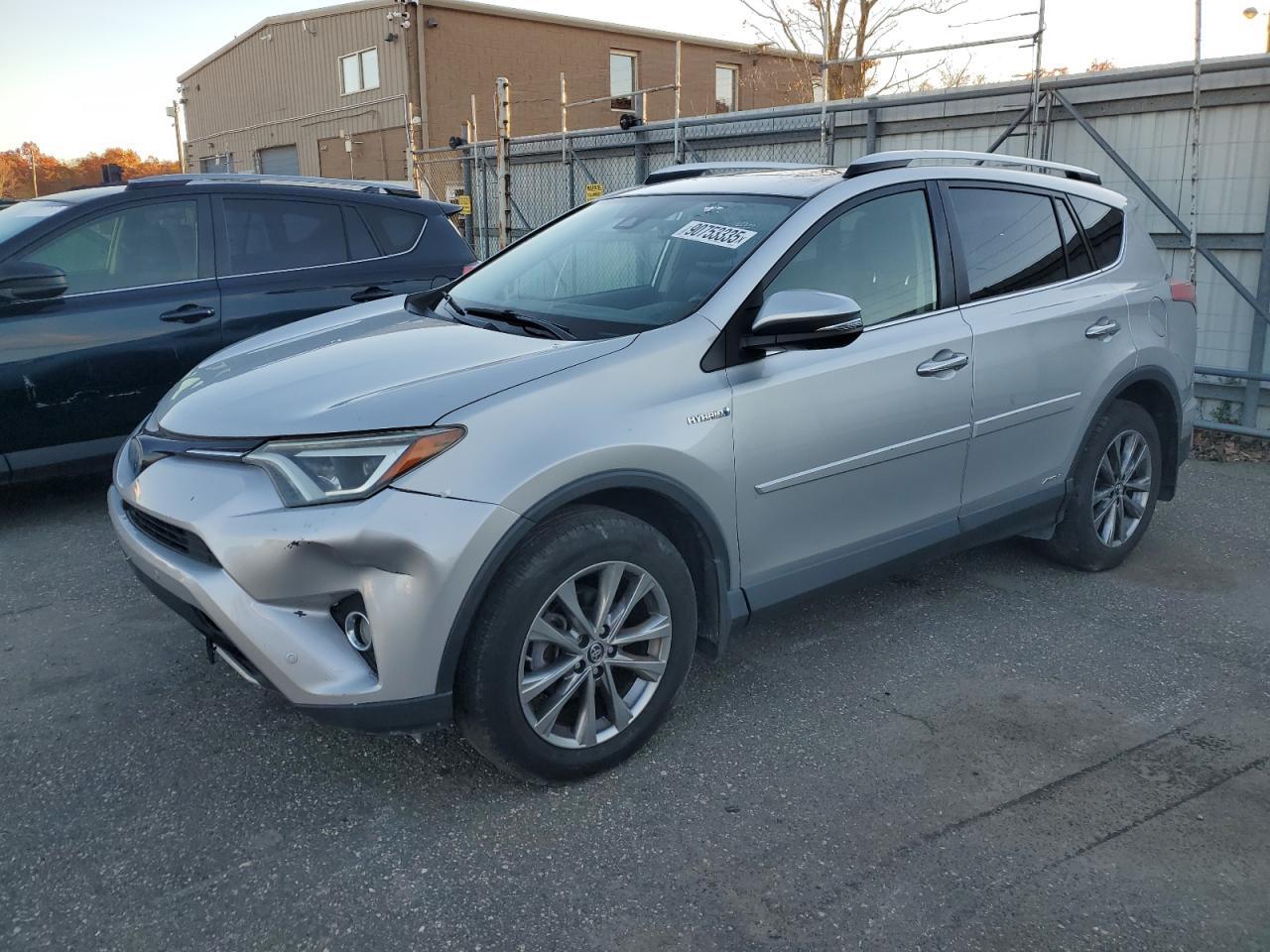 2016 TOYOTA RAV4