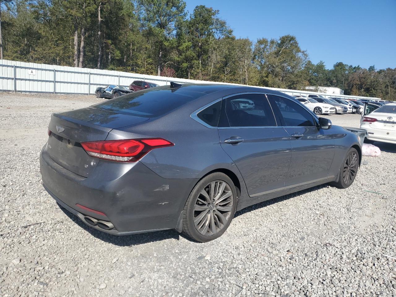 2015 HYUNDAI GENESIS