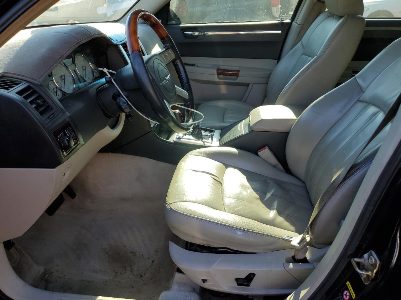 2006 CHRYSLER 300