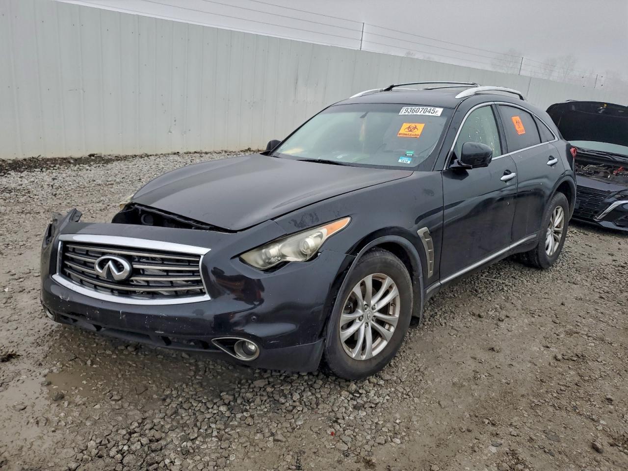 2012 INFINITI FX35
