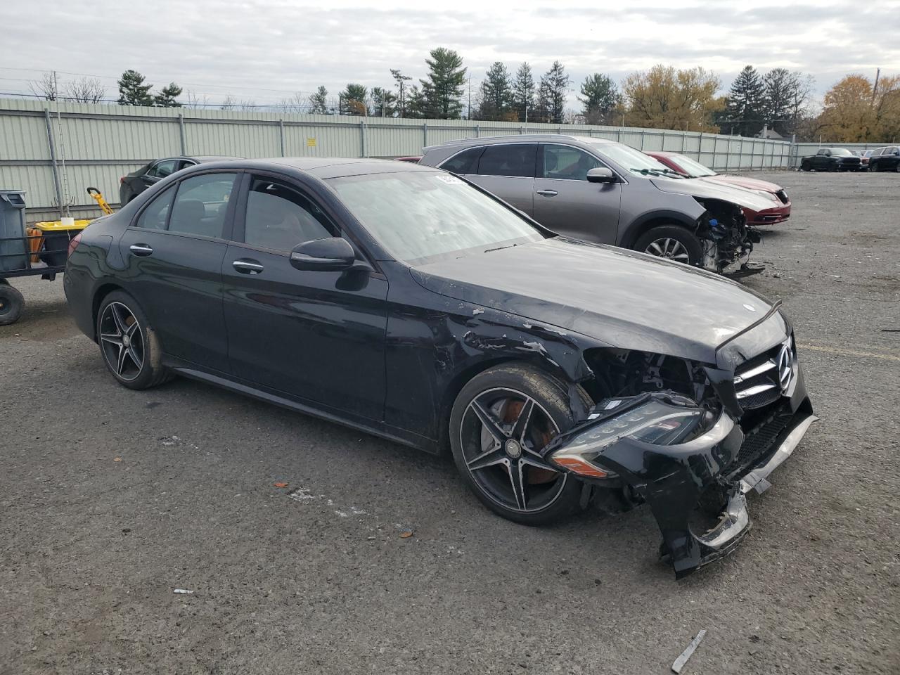 2016 MERCEDES-BENZ C-CLASS