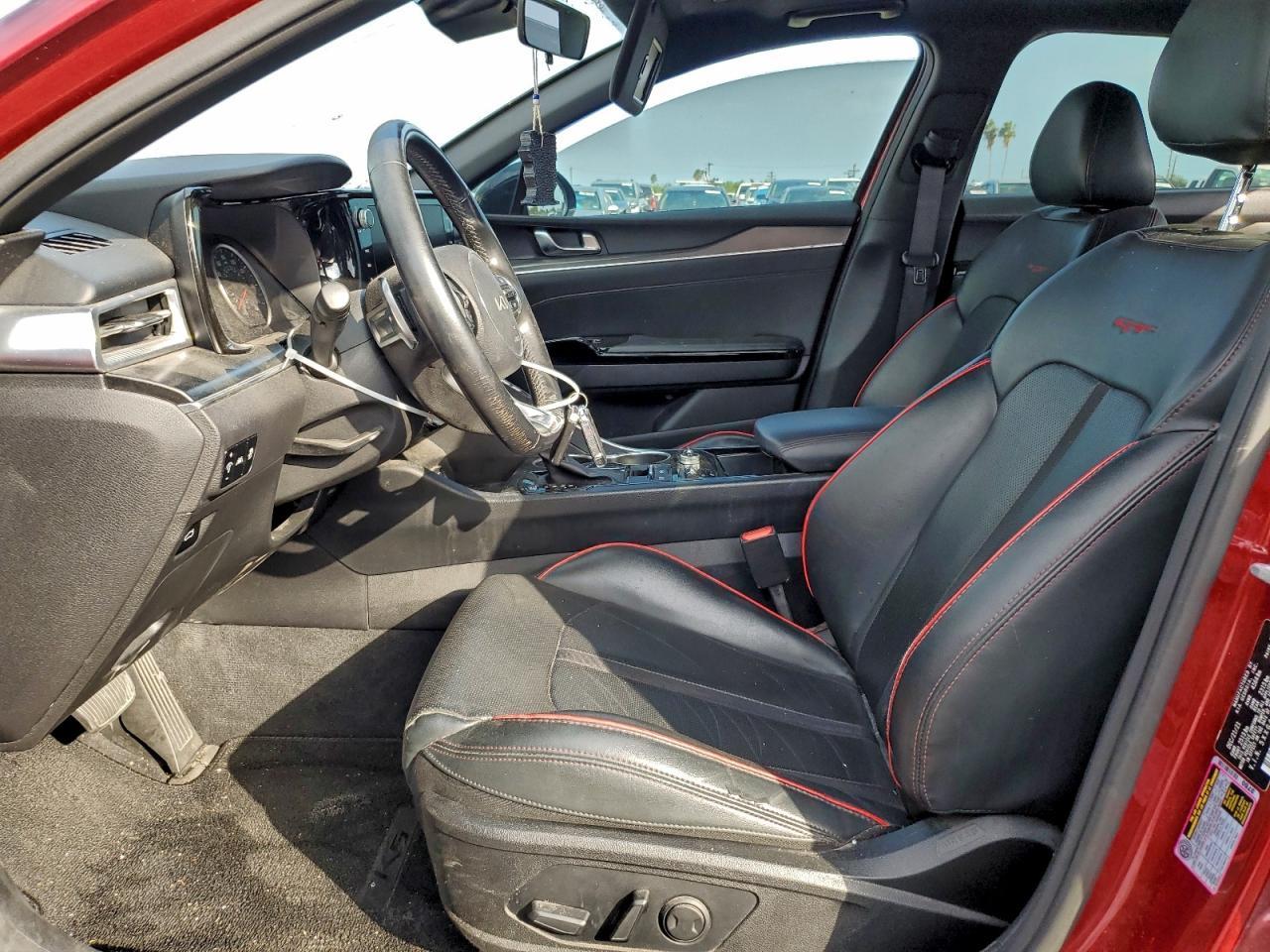 2022 KIA K5