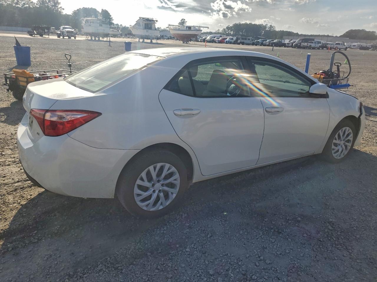 2018 TOYOTA COROLLA