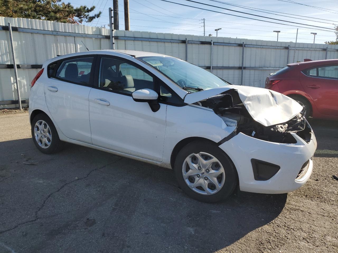 2012 FORD Fiesta