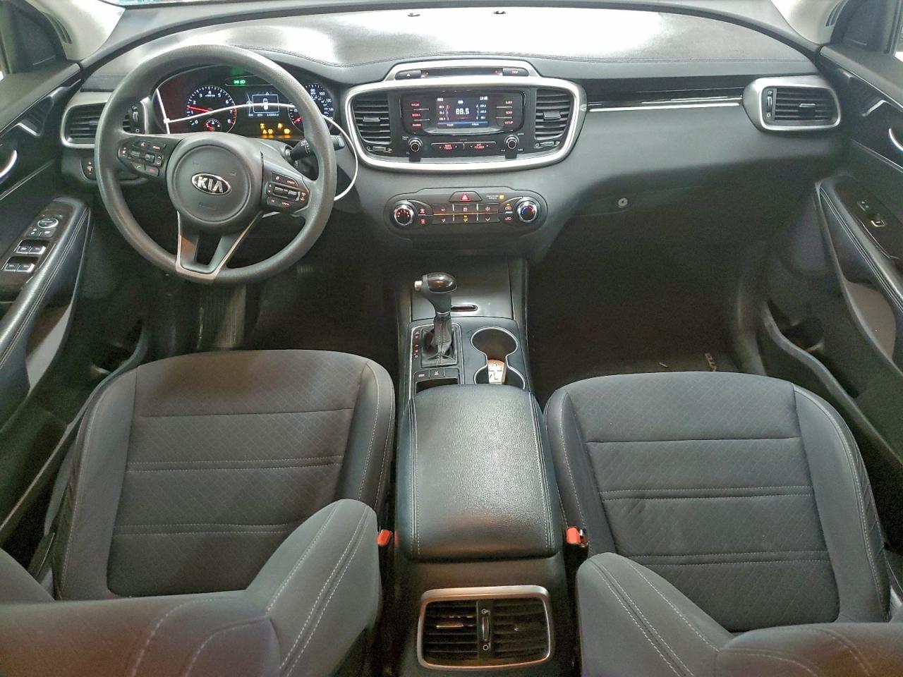 2017 KIA SORENTO