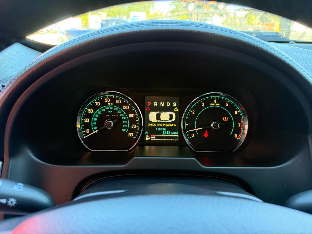 2015 JAGUAR XF