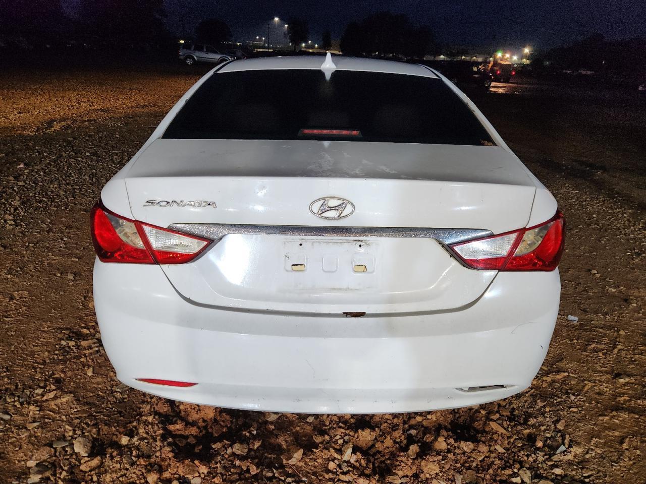 2011 HYUNDAI SONATA