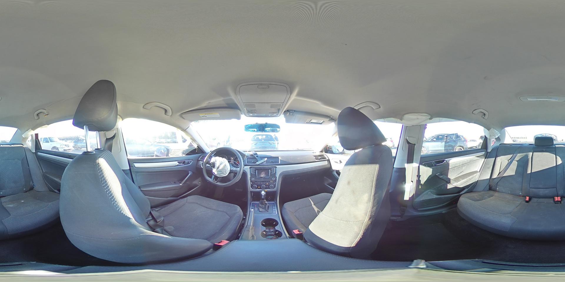 2016 VOLKSWAGEN Passat