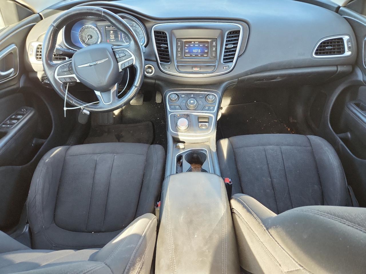 2015 CHRYSLER 200