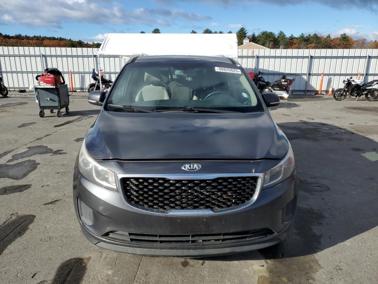 2016 KIA SEDONA