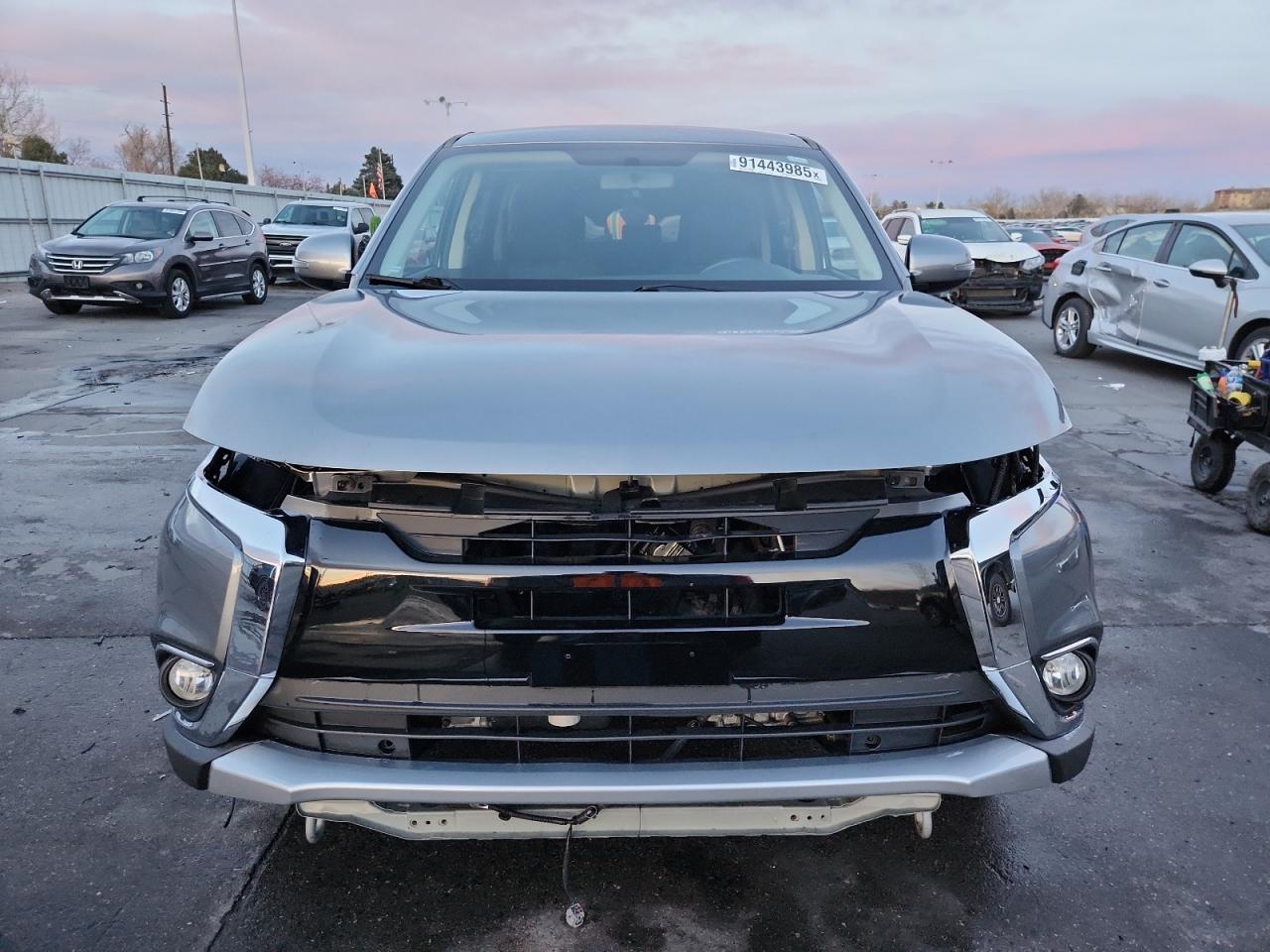 2017 MITSUBISHI outlander