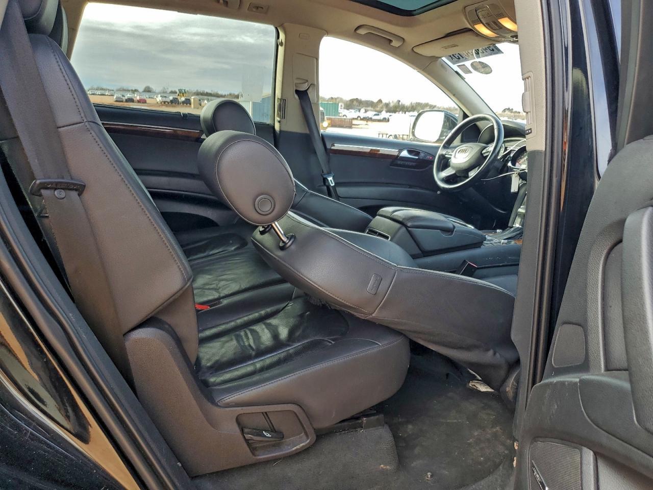 2015 AUDI Q7