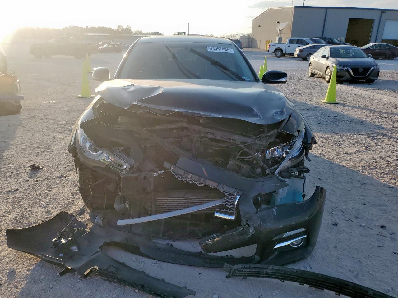 2016 INFINITI Q50