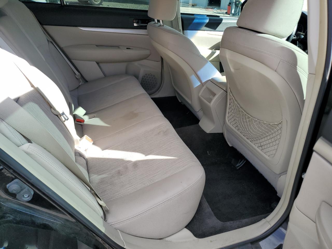 2013 SUBARU Legacy