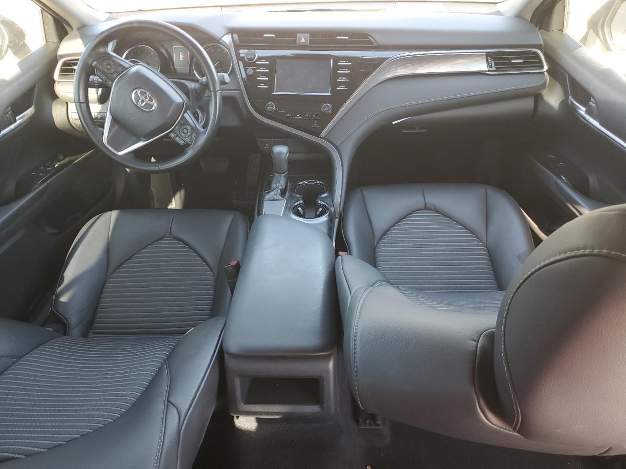 2019 TOYOTA CAMRY