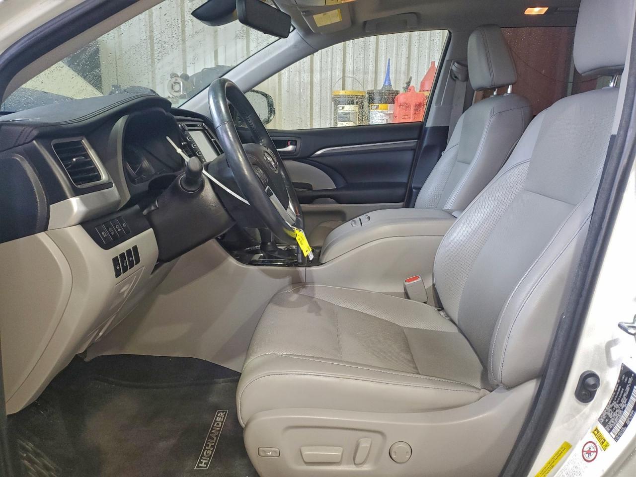 2018 TOYOTA HIGHLANDER