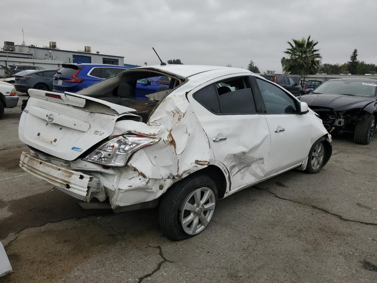 2014 NISSAN VERSA