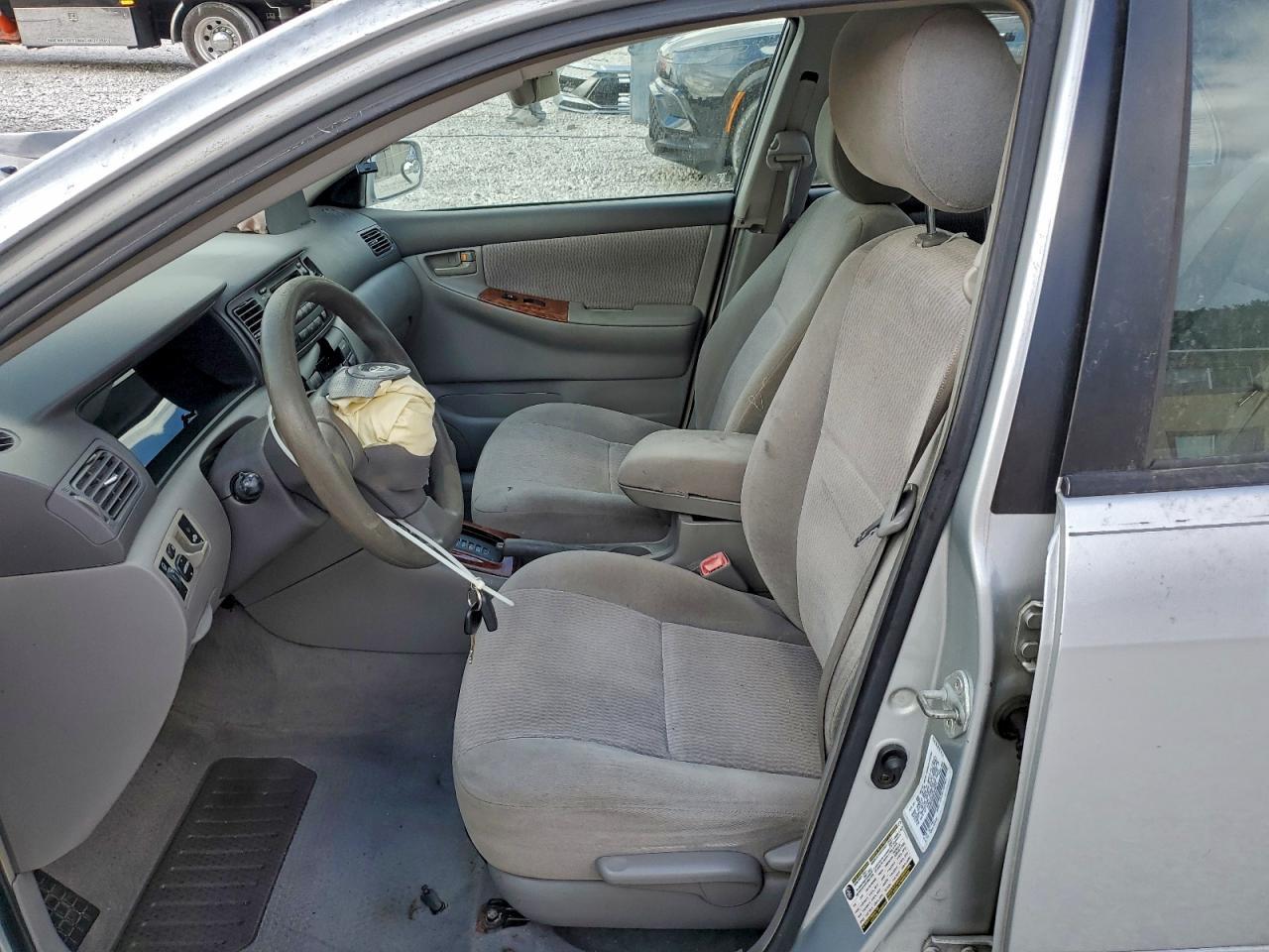 2006 TOYOTA COROLLA