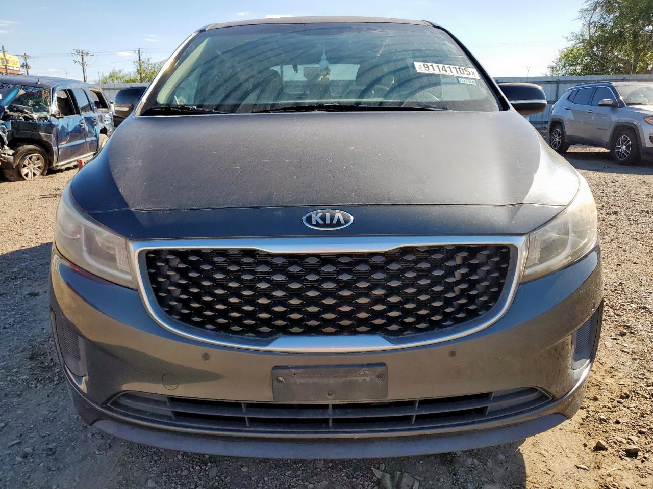 2015 KIA SEDONA