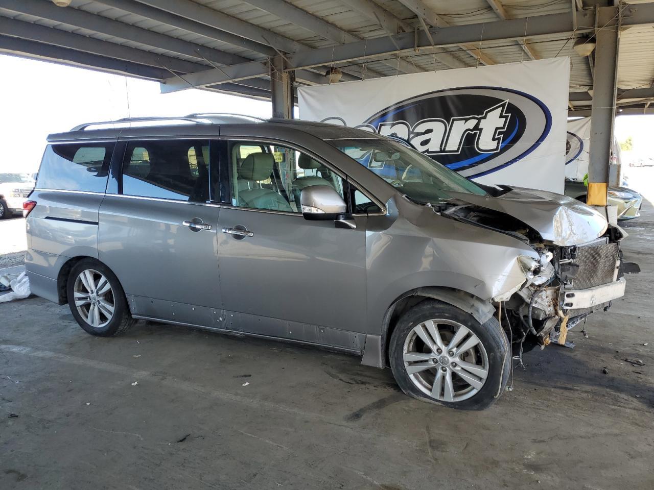 2011 NISSAN Quest