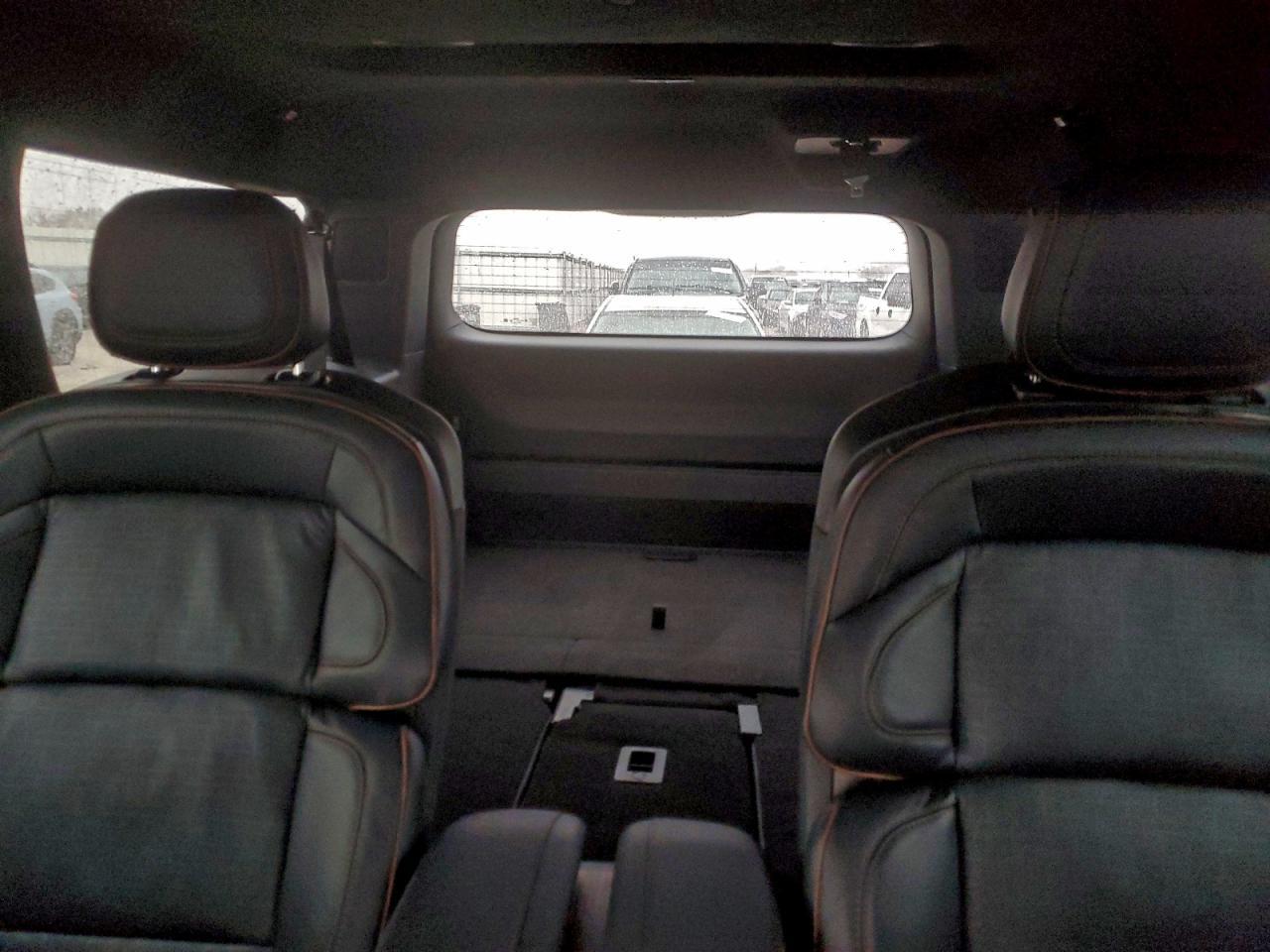 2025 LINCOLN Navigator
