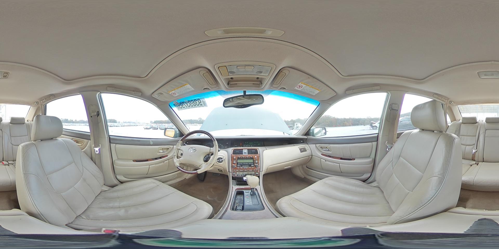 2004 TOYOTA Avalon