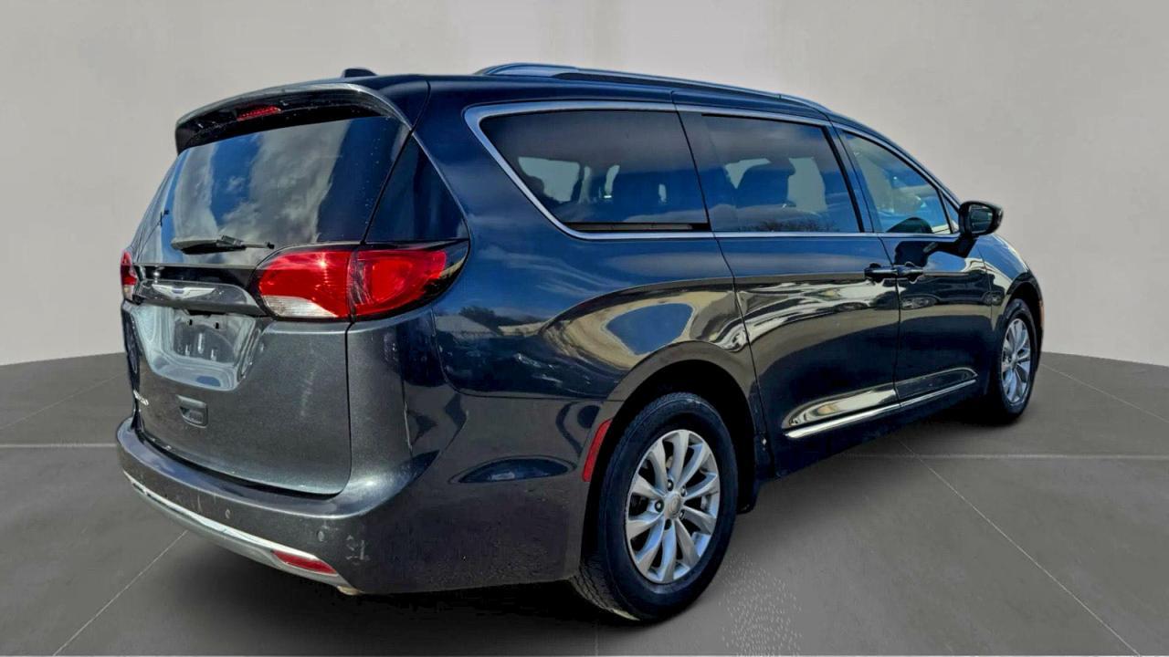 2020 CHRYSLER Pacifica