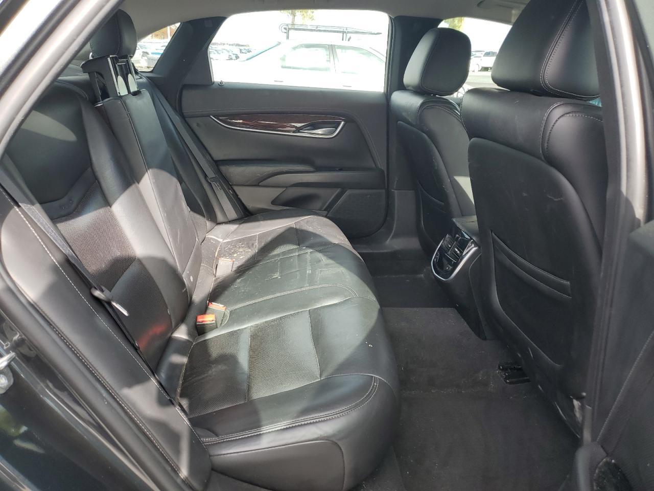 2015 CADILLAC XTS