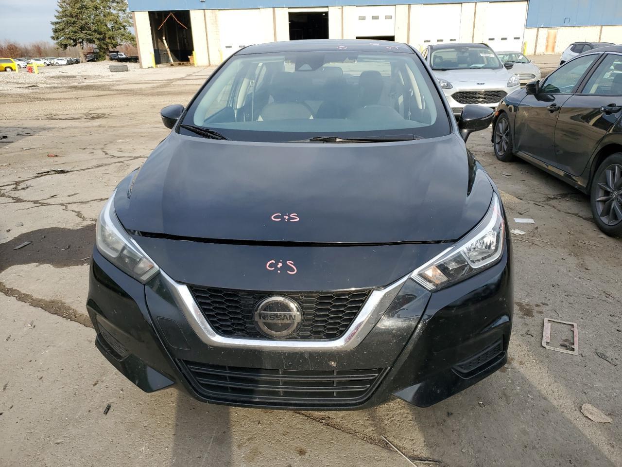2021 NISSAN VERSA