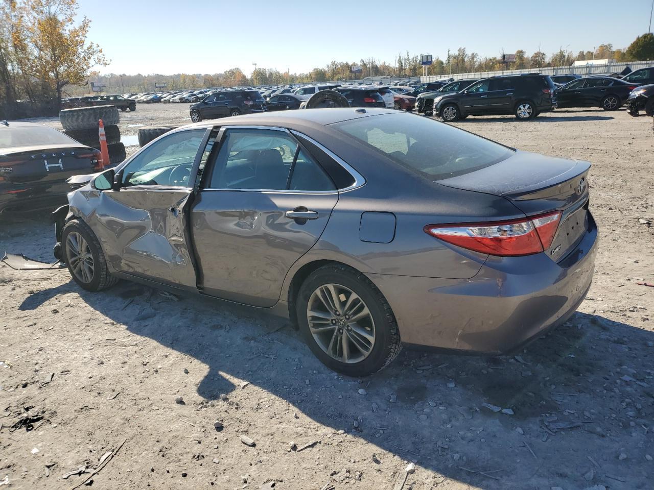 2015 TOYOTA CAMRY