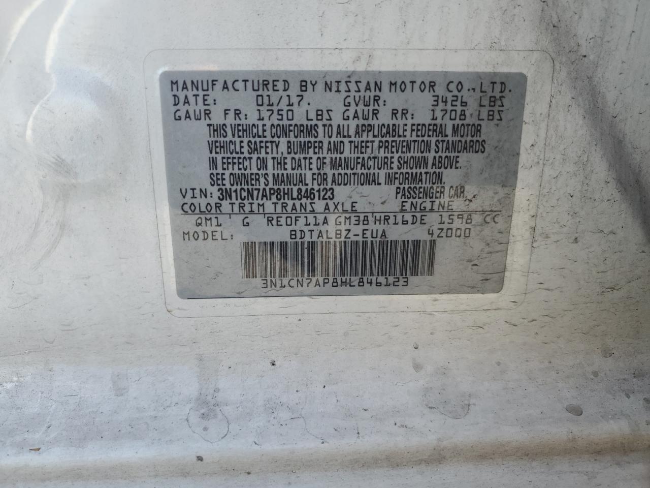 2017 NISSAN VERSA