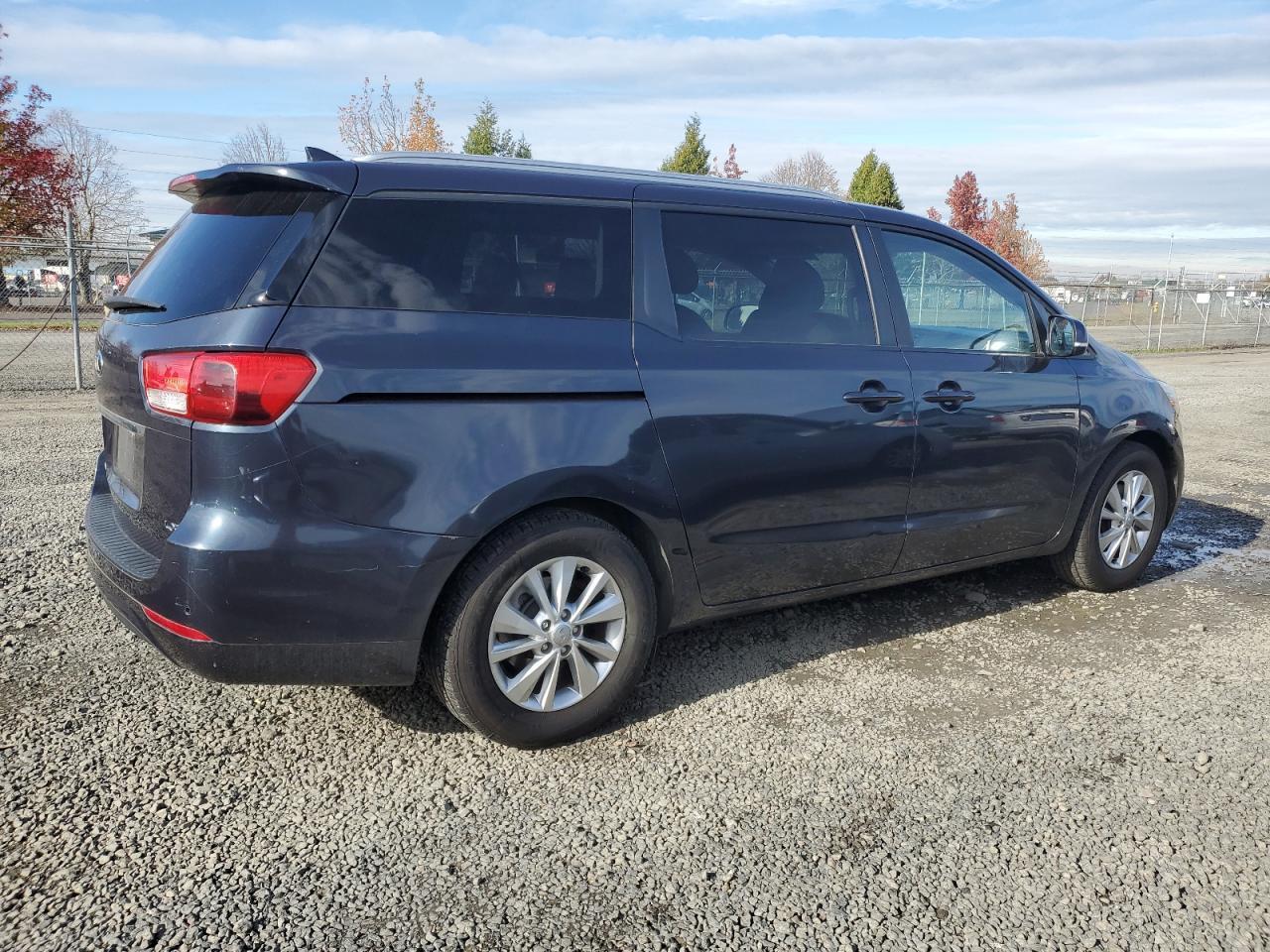 2016 KIA SEDONA