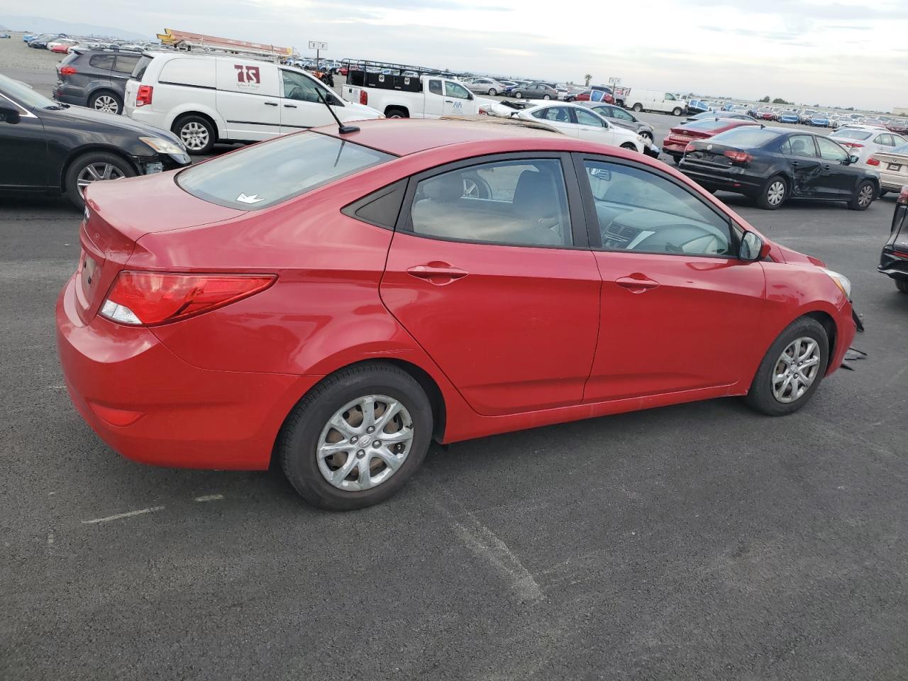 2015 HYUNDAI ACCENT